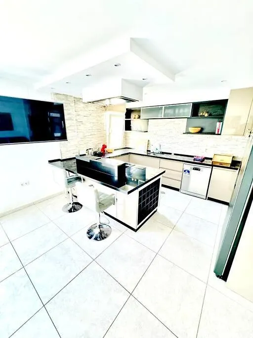 Apartament Central Flat Terrace & Bbq Benalmádena Hiszpania
